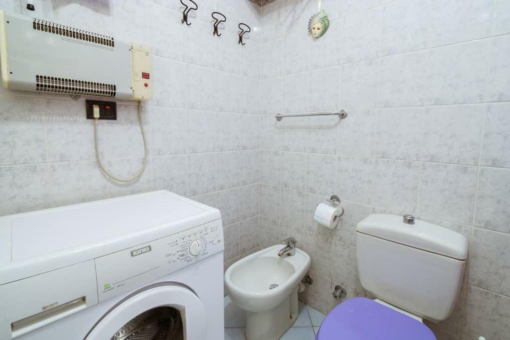 Апартаменты Garage, Piscina, Accesso A Mare E Pista Ciclabile Санремо Экстерьер фото
